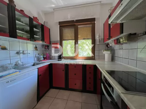 4-bedroom Apartment In Draga, Croatia (179 M²)