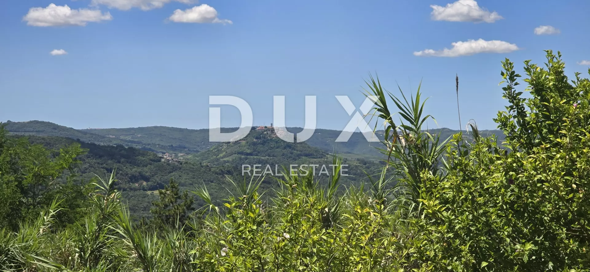 Land In Motovun, Croatia (2.473 M²)