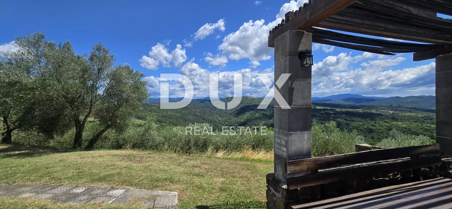 Land In Motovun, Croatia (170.416 M²)