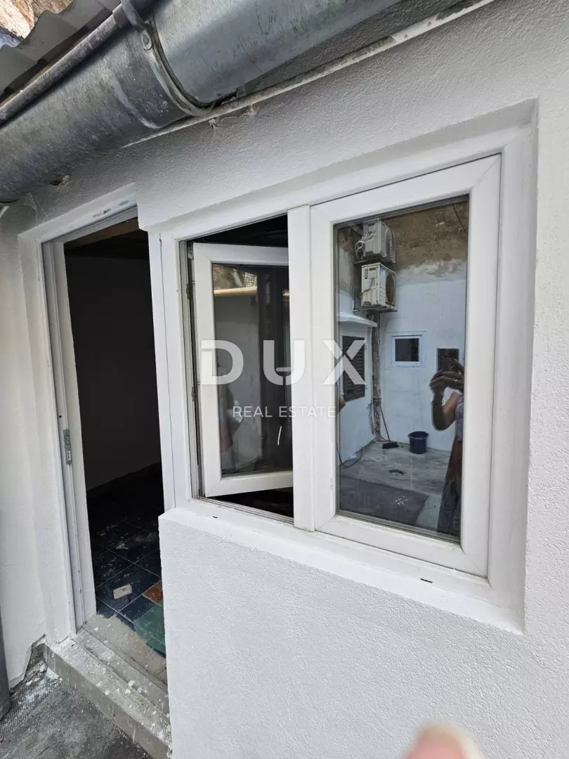 3-bedroom Apartment In Bulevard, Croatia (99 M²)