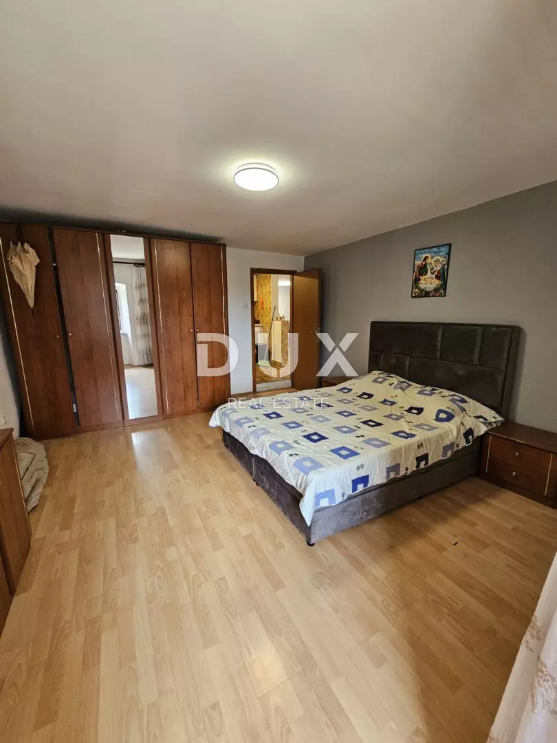 3-bedroom Apartment In Bulevard, Croatia (99 M²)