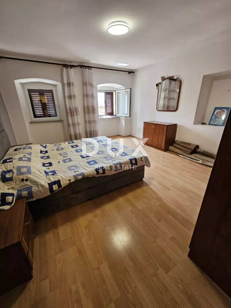 3-bedroom Apartment In Bulevard, Croatia (99 M²)