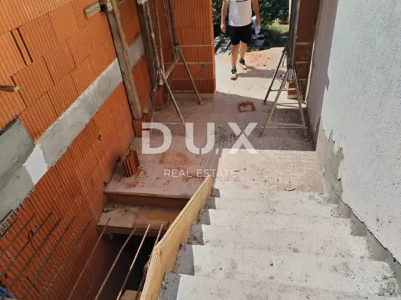 3-bedroom Apartment In Monte Magno, Croatia (92 M²)