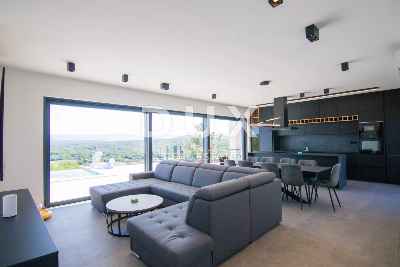 4-bedroom Villa In Krk, Croatia (237,7 M²)