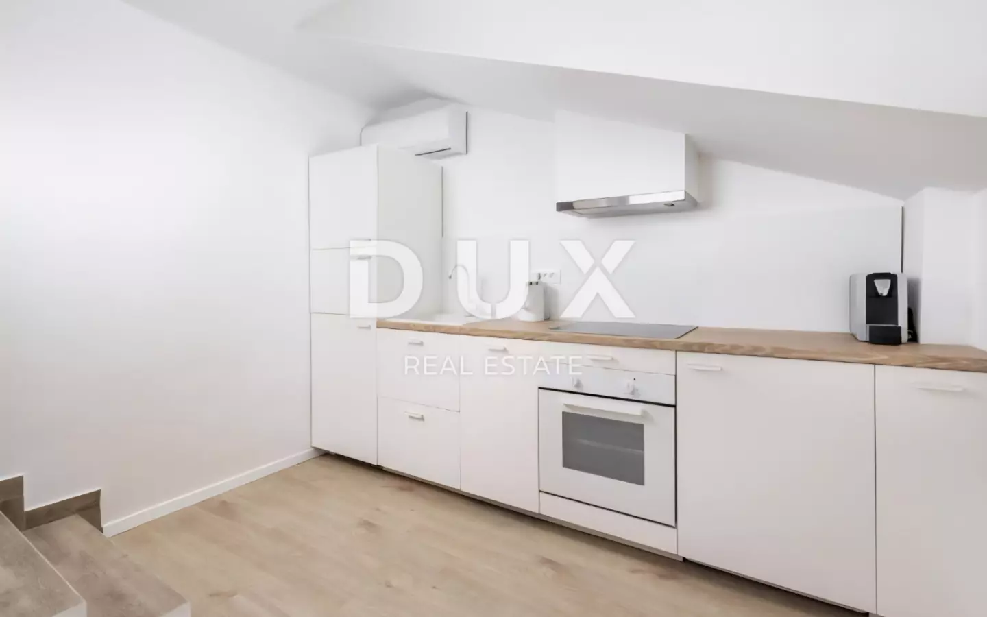 2-bedroom Apartment In Opatija – Centar, Croatia (84 M²)