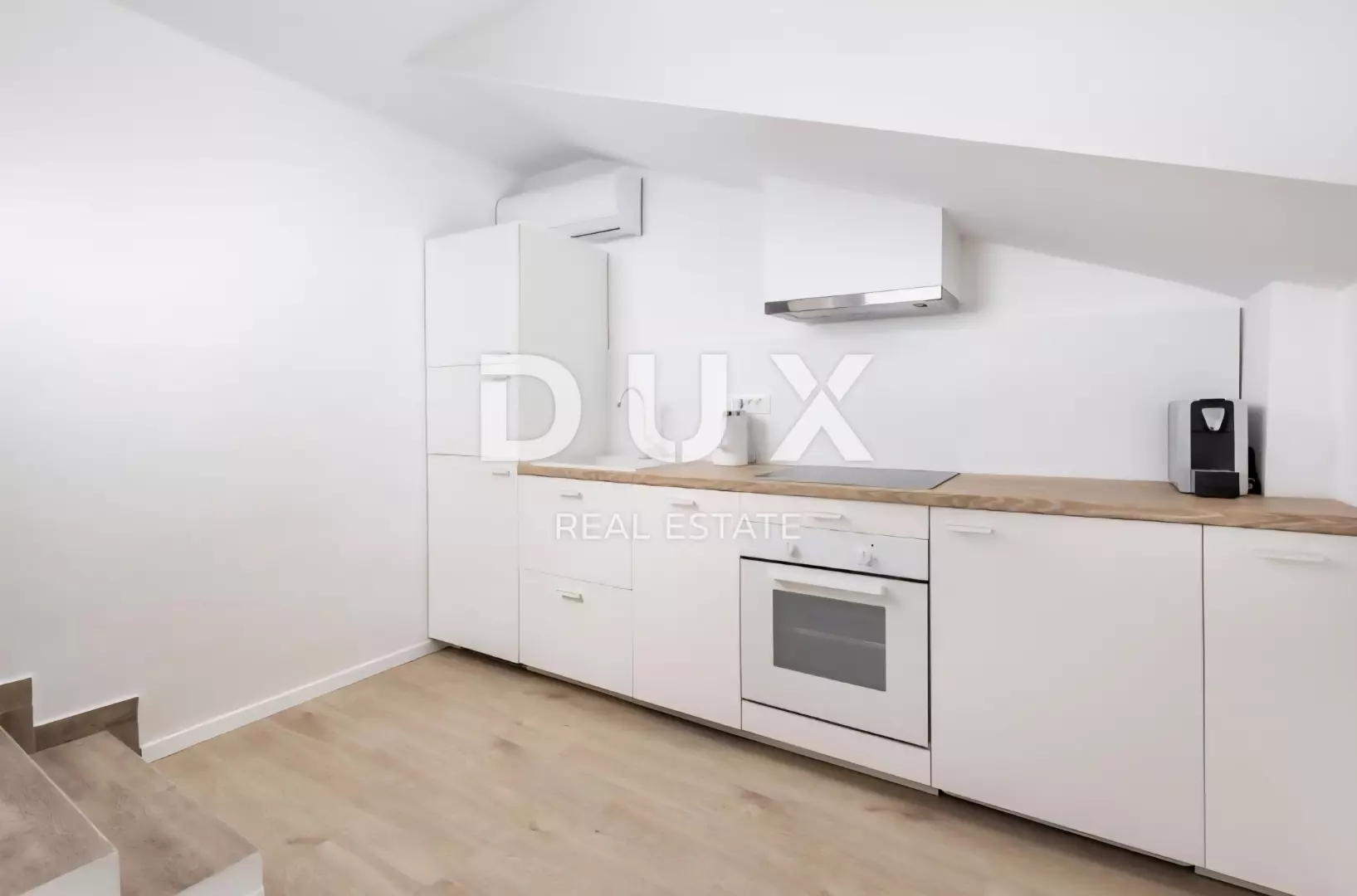 2-bedroom Apartment In Opatija – Centar, Croatia (84 M²)