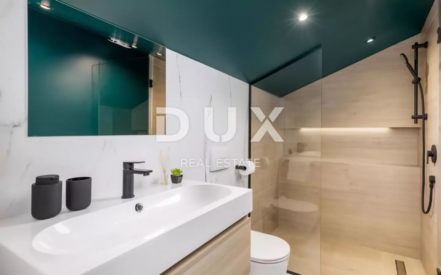 2-bedroom Apartment In Opatija – Centar, Croatia (84 M²)