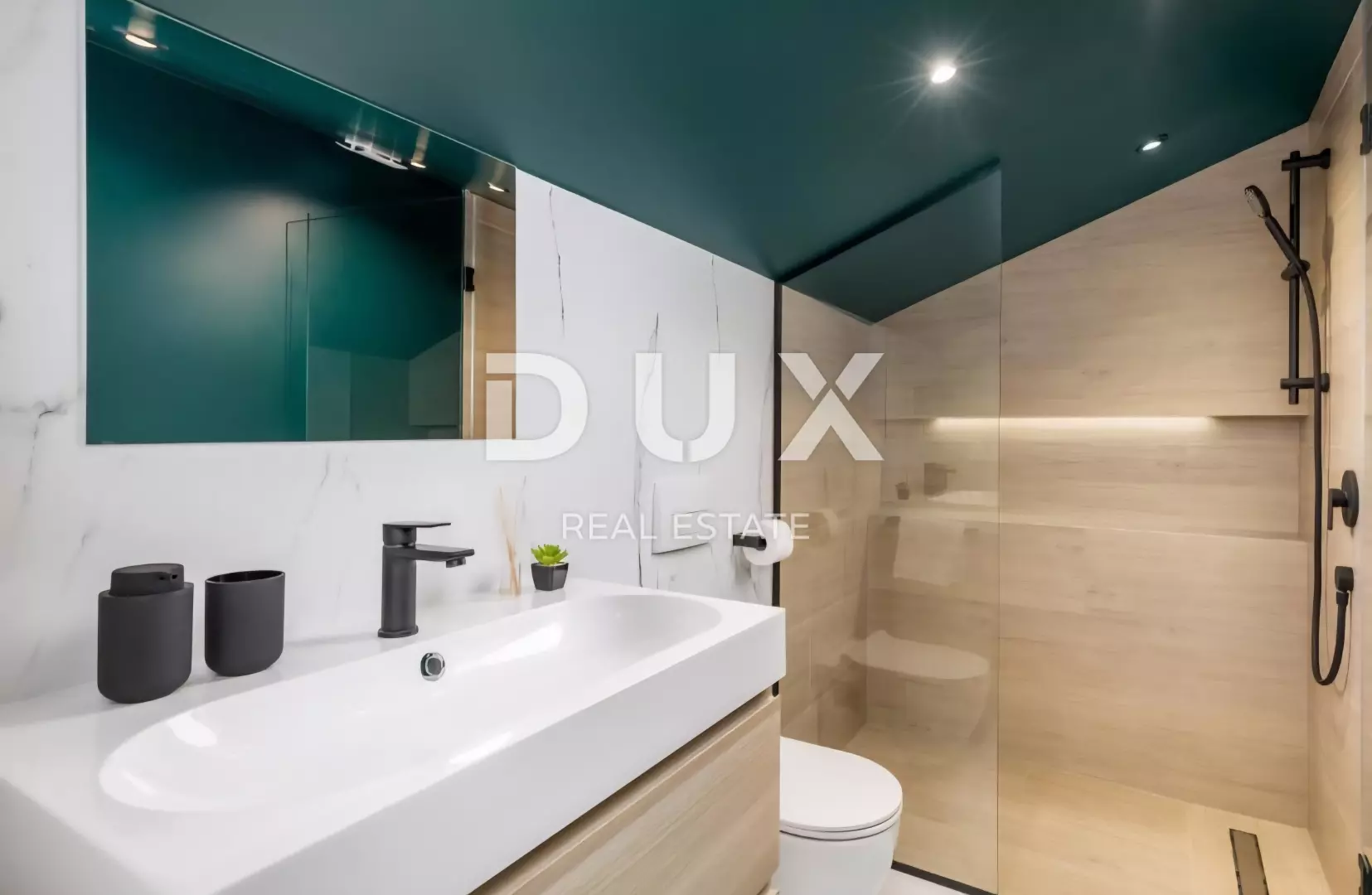 2-bedroom Apartment In Opatija – Centar, Croatia (84 M²)