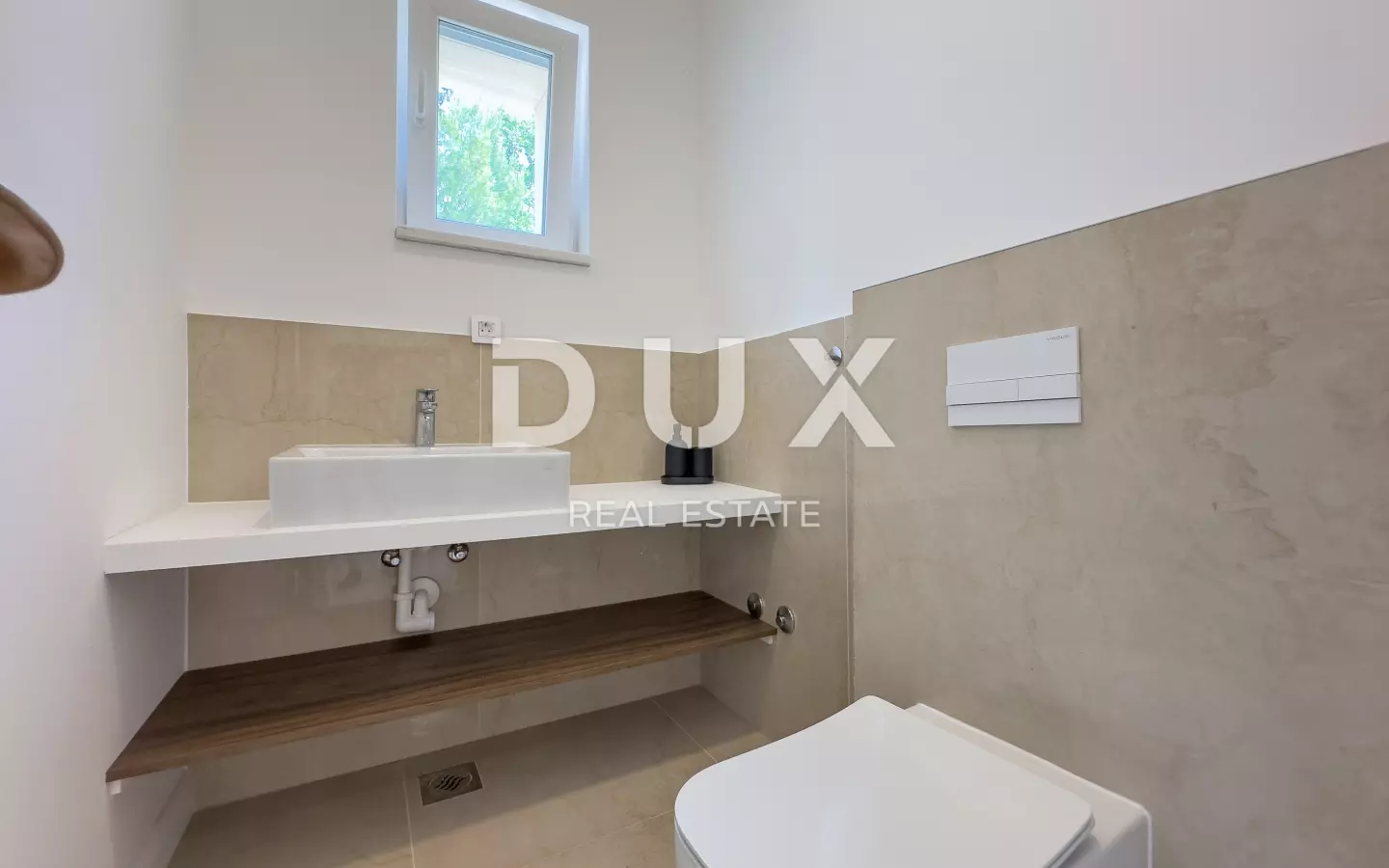1-bedroom Apartment In Lovran, Croatia (129 M²)