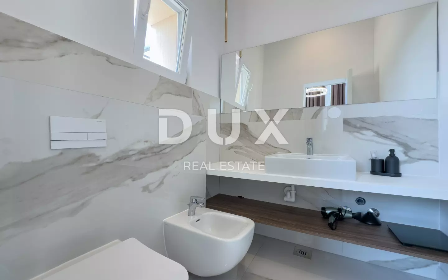 1-bedroom Apartment In Lovran, Croatia (129 M²)