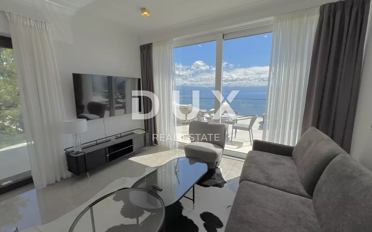 2-bedroom Apartment In Lovran, Croatia (185 M²)