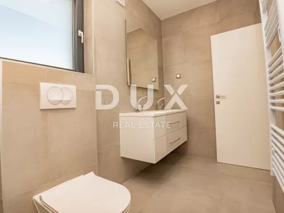 3-bedroom Villa In Vodice, Croatia (140 M²)