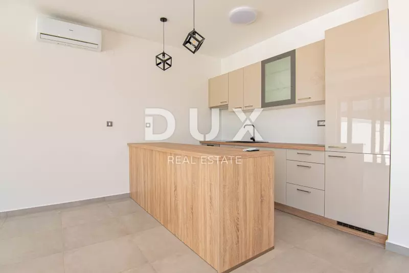 3-bedroom Villa In Vodice, Croatia (140 M²)