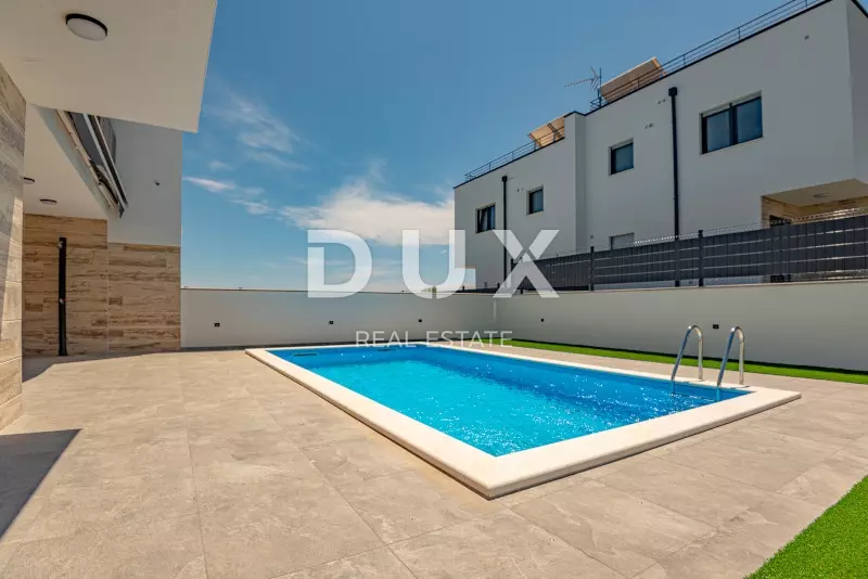 3-bedroom Villa In Vodice, Croatia (140 M²)