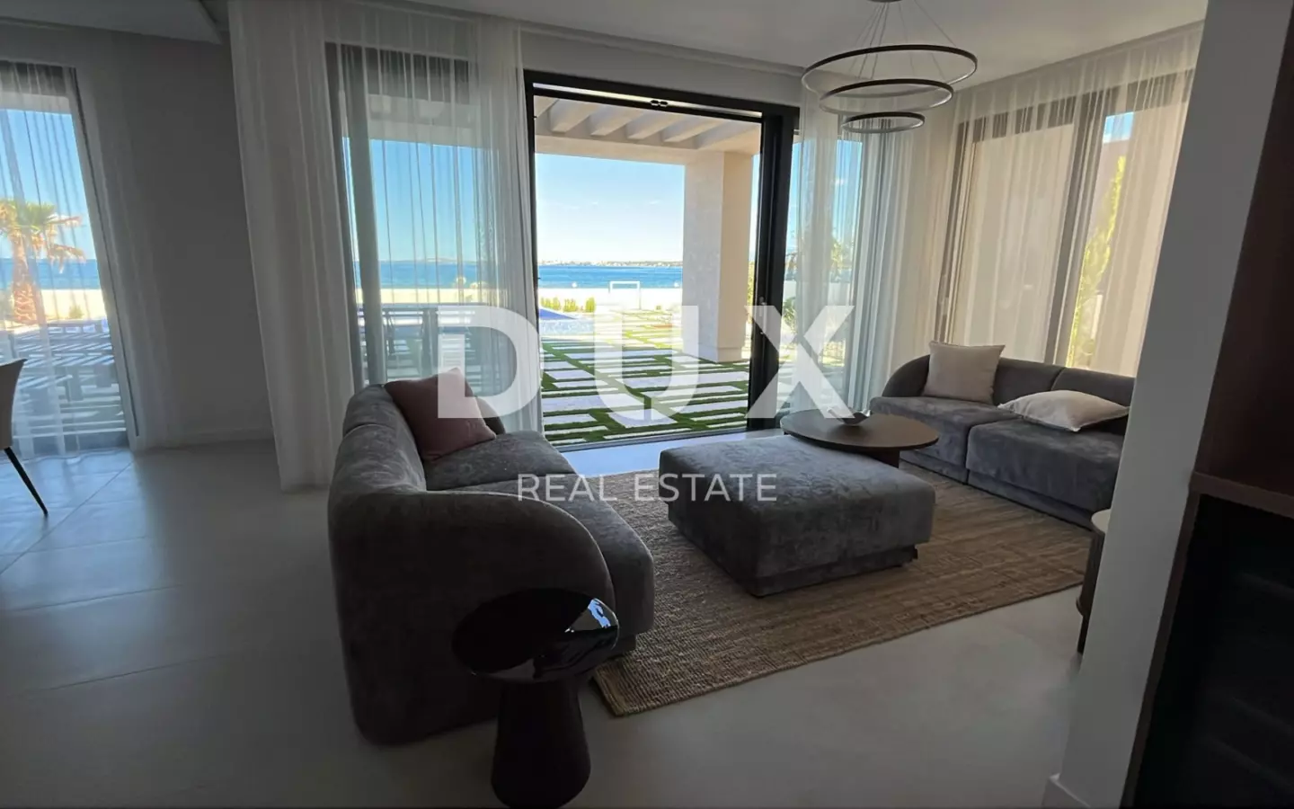 4-bedroom Villa In Zaton, Croatia (313 M²)