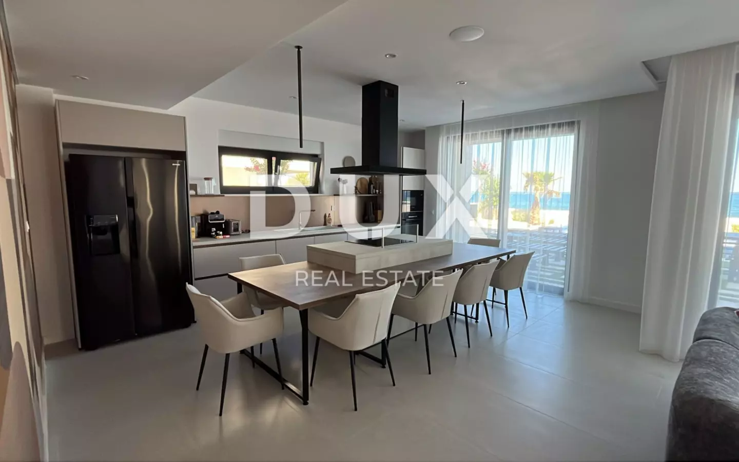 4-bedroom Villa In Zaton, Croatia (313 M²)