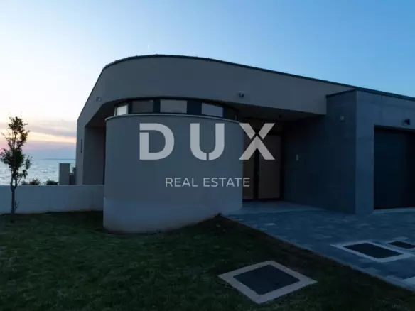4-bedroom Villa In Zaton, Croatia (313 M²)