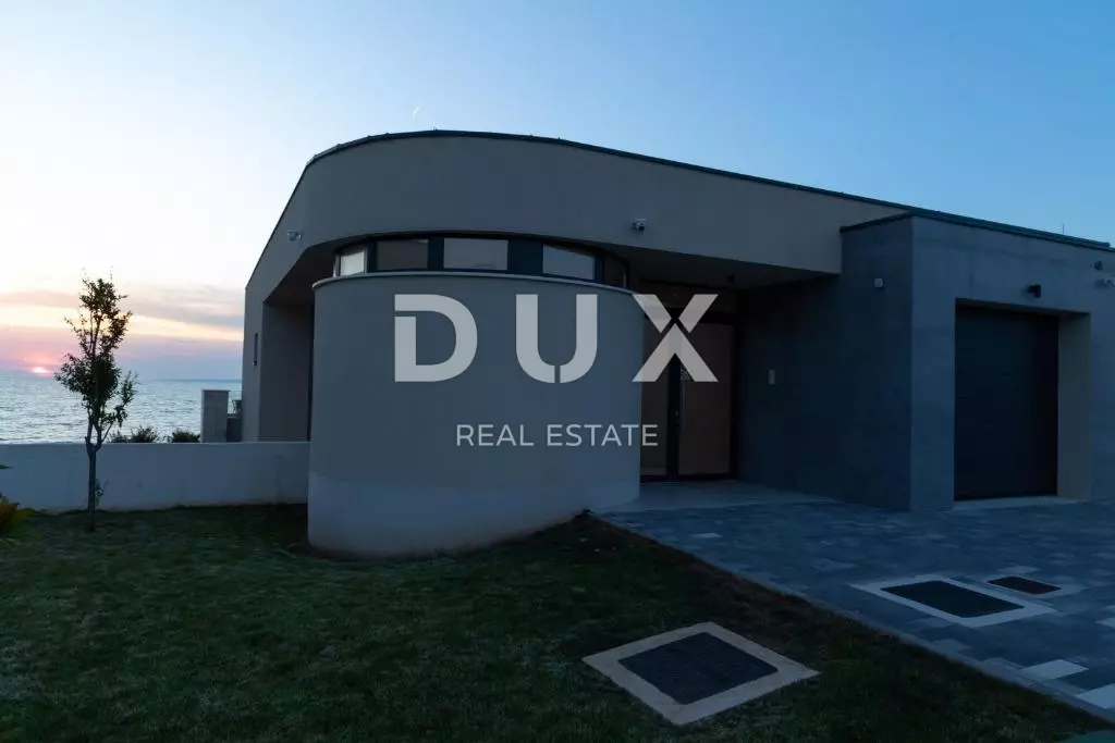4-bedroom Villa In Zaton, Croatia (313 M²)