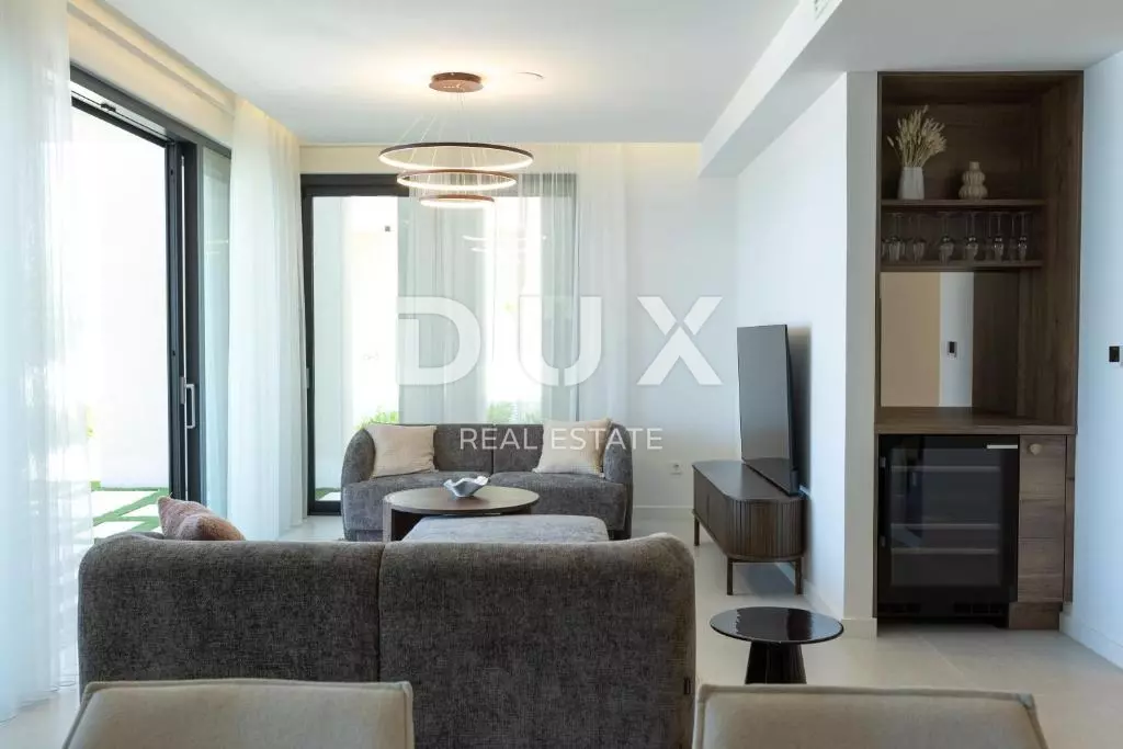 4-bedroom Villa In Zaton, Croatia (313 M²)