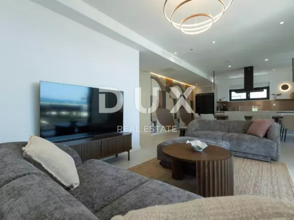 4-bedroom Villa In Zaton, Croatia (313 M²)