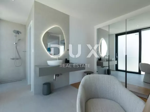 4-bedroom Villa In Zaton, Croatia (265 M²)