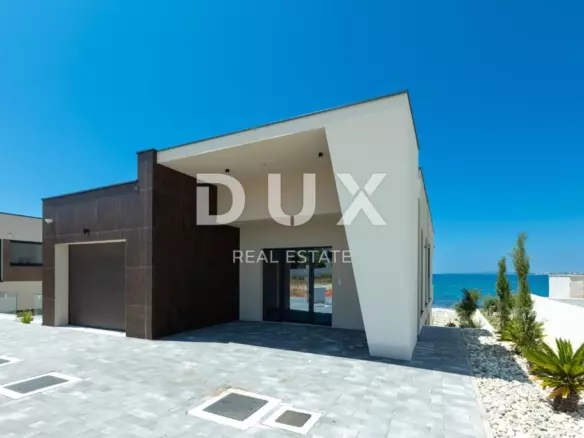 4-bedroom Villa In Zaton, Croatia (265 M²)