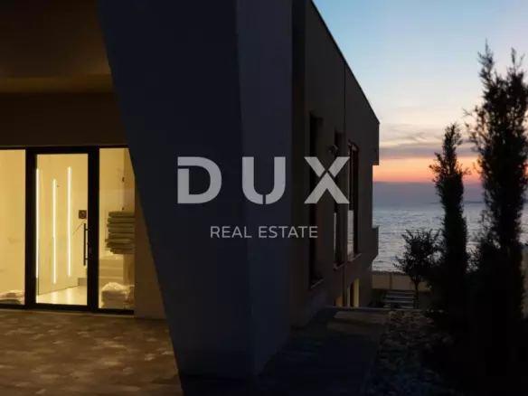 4-bedroom Villa In Zaton, Croatia (265 M²)