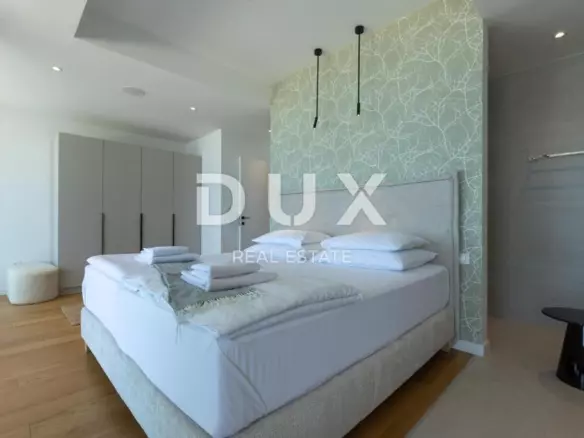 4-bedroom Villa In Zaton, Croatia (265 M²)