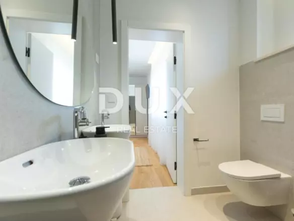 4-bedroom Villa In Zaton, Croatia (265 M²)