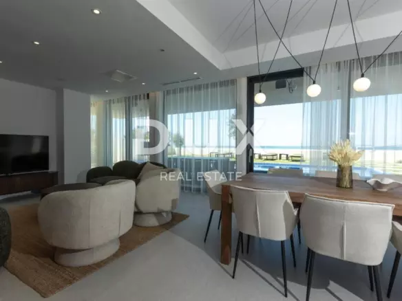 4-bedroom Villa In Zaton, Croatia (265 M²)