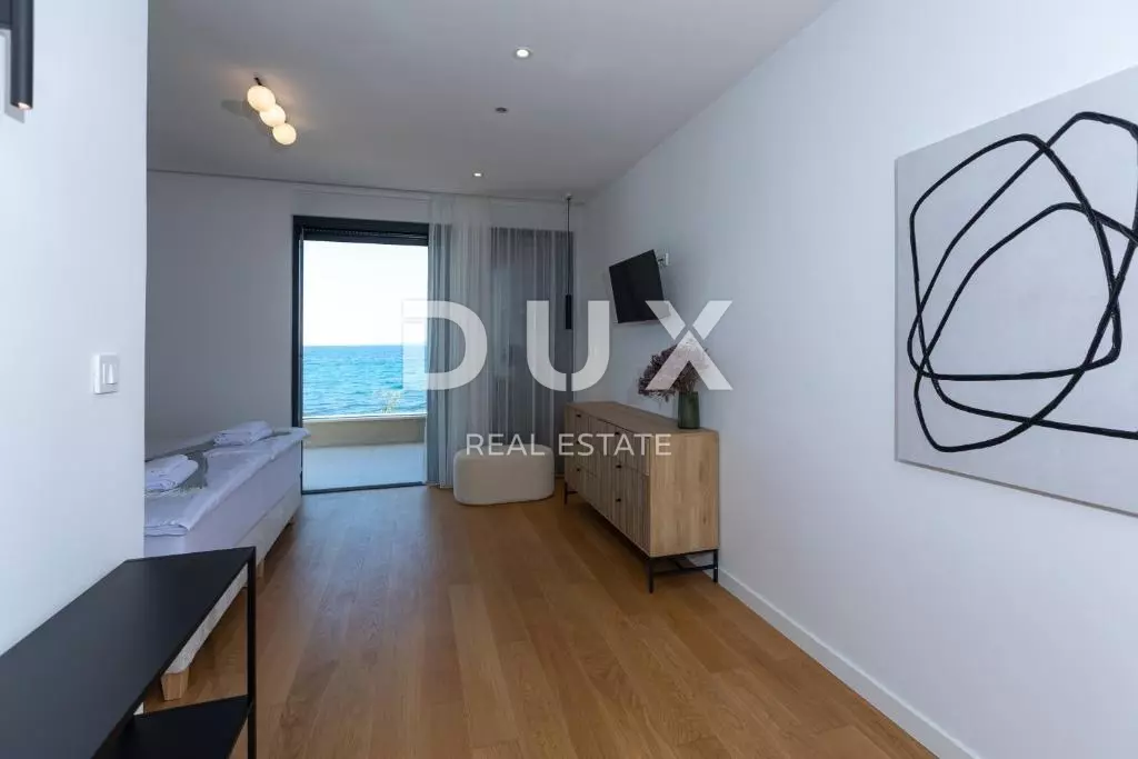 4-bedroom Villa In Zaton, Croatia (275 M²)