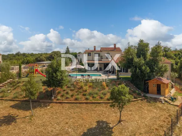 4-bedroom Villa In Labin, Croatia (273 M²)