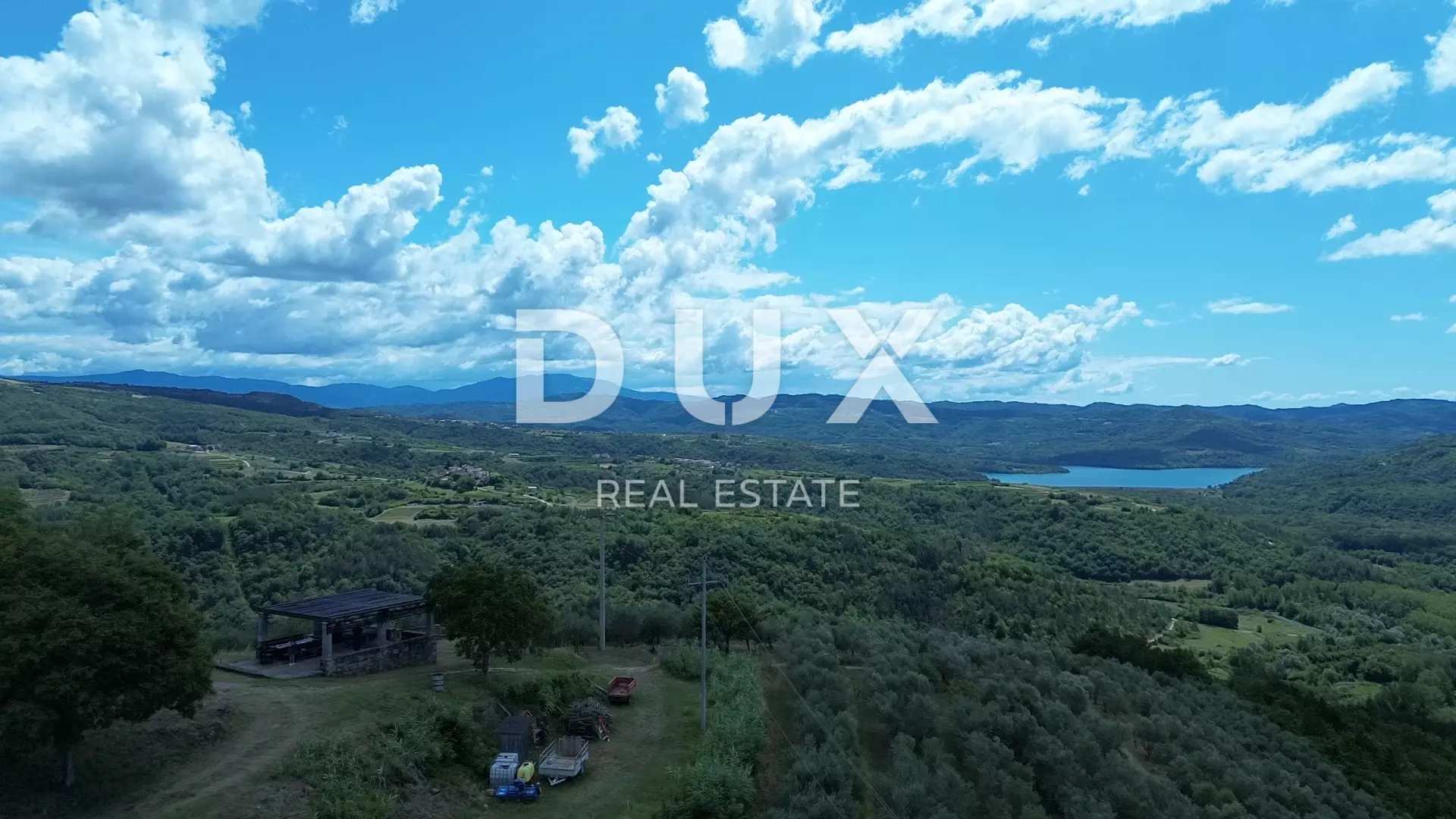 Land In Motovun, Croatia (170.416 M²)