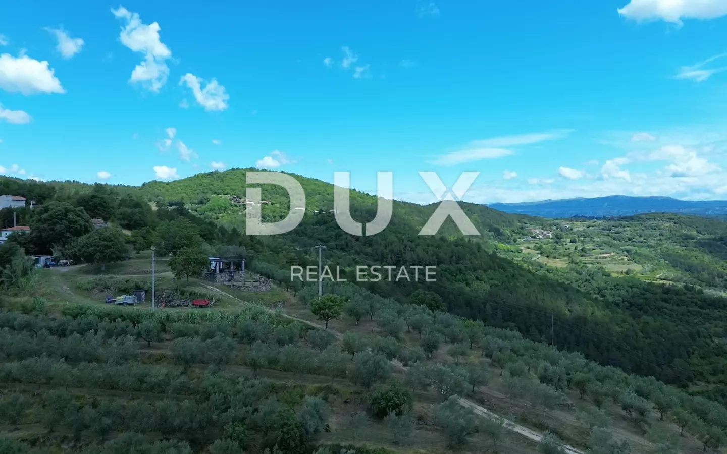 Land In Motovun, Croatia (2.473 M²)