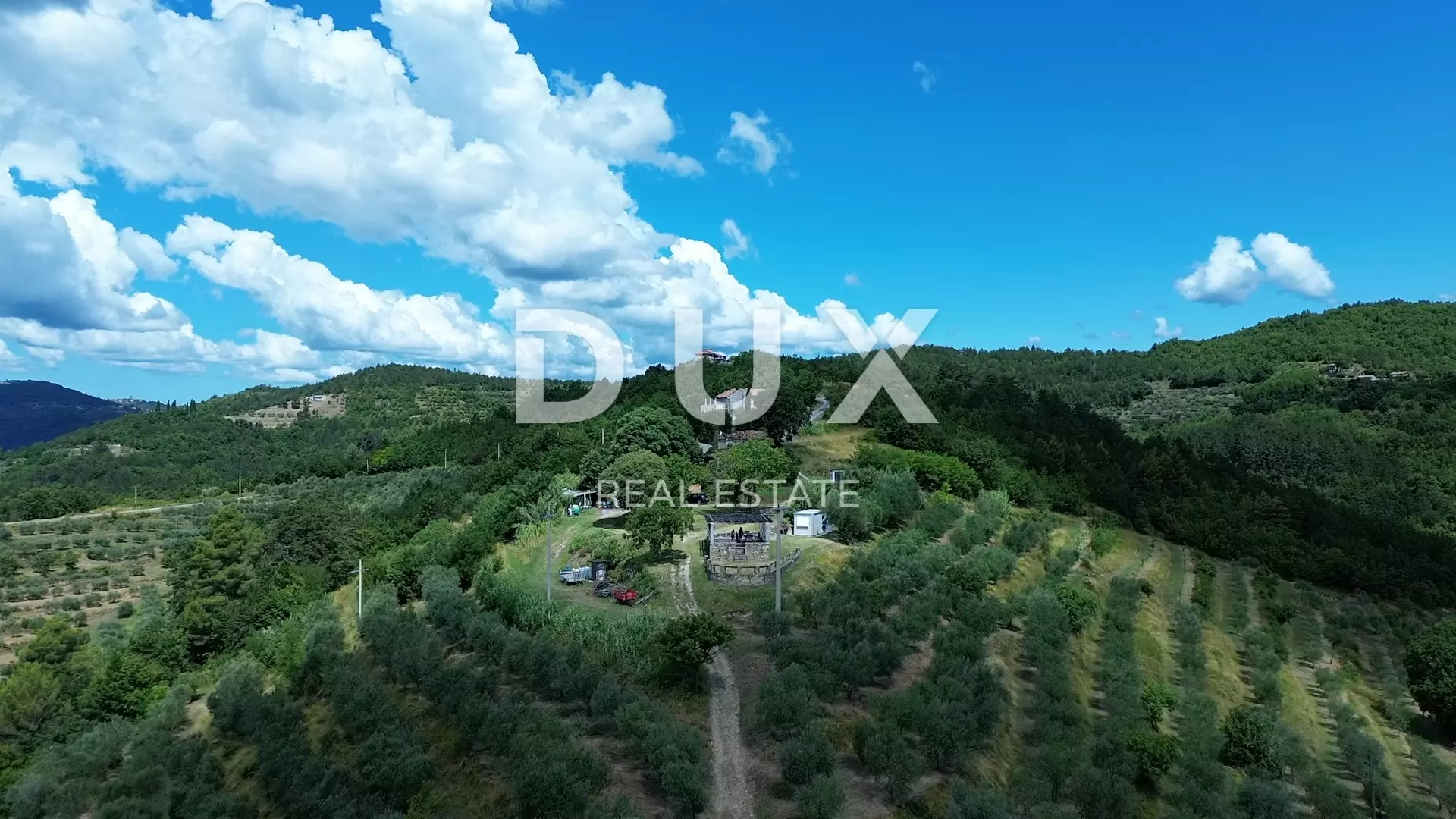 Land In Motovun, Croatia (2.473 M²)