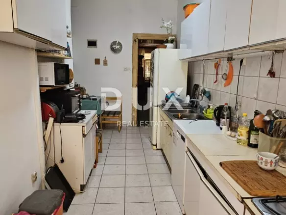4-bedroom Apartment In Opatija – Centar, Croatia (152 M²)