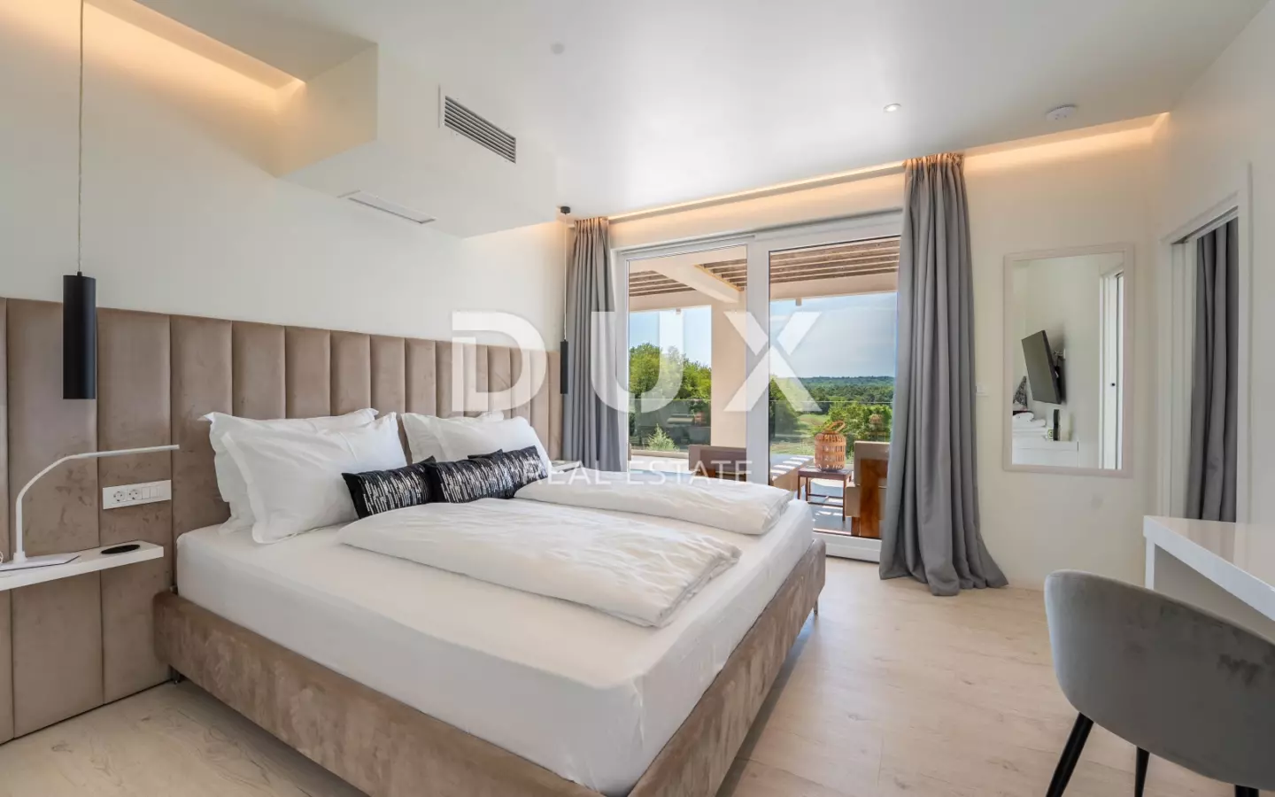 4-bedroom Villa In Labin, Croatia (290 M²)