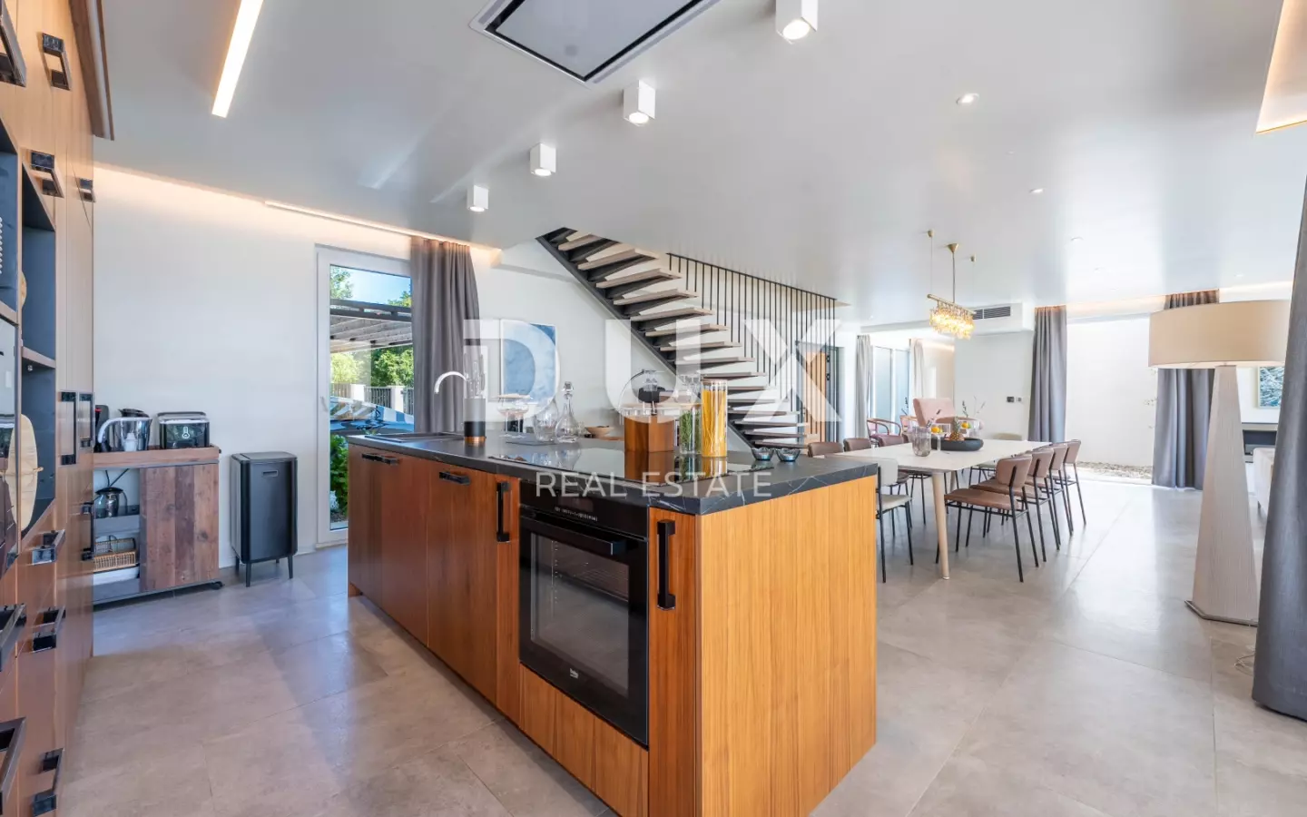 4-bedroom Villa In Labin, Croatia (290 M²)