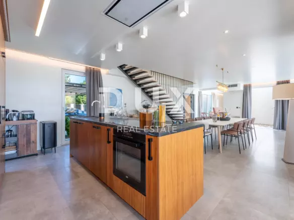4-bedroom Villa In Labin, Croatia (290 M²)