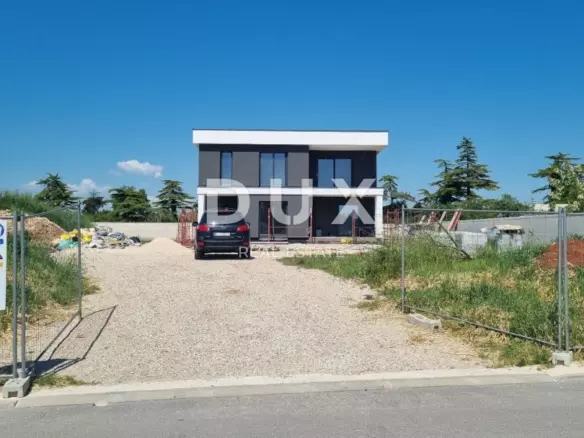 4-bedroom Villa In Štinjan, Croatia (180 M²)