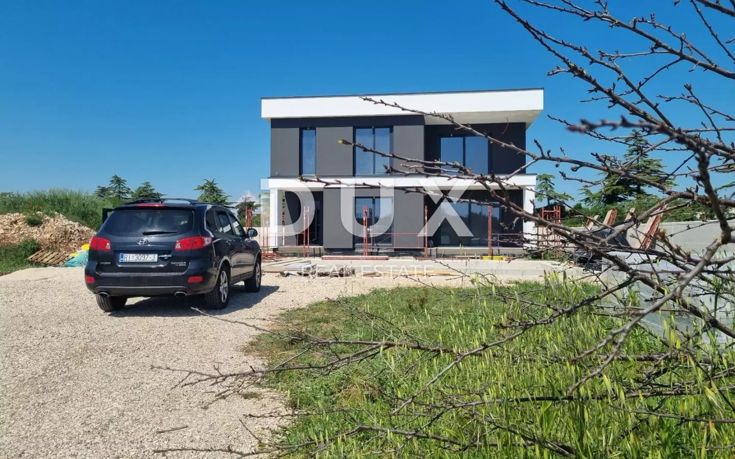 4-bedroom Villa In Štinjan, Croatia (180 M²)