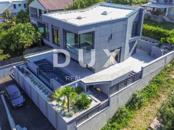 3-bedroom Villa In Njivice, Croatia (349 M²)