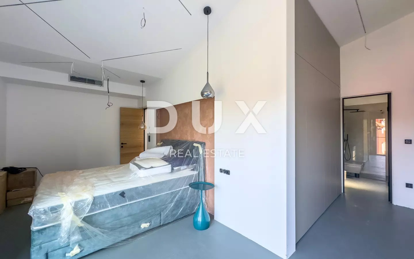 3-bedroom Villa In Njivice, Croatia (349 M²)