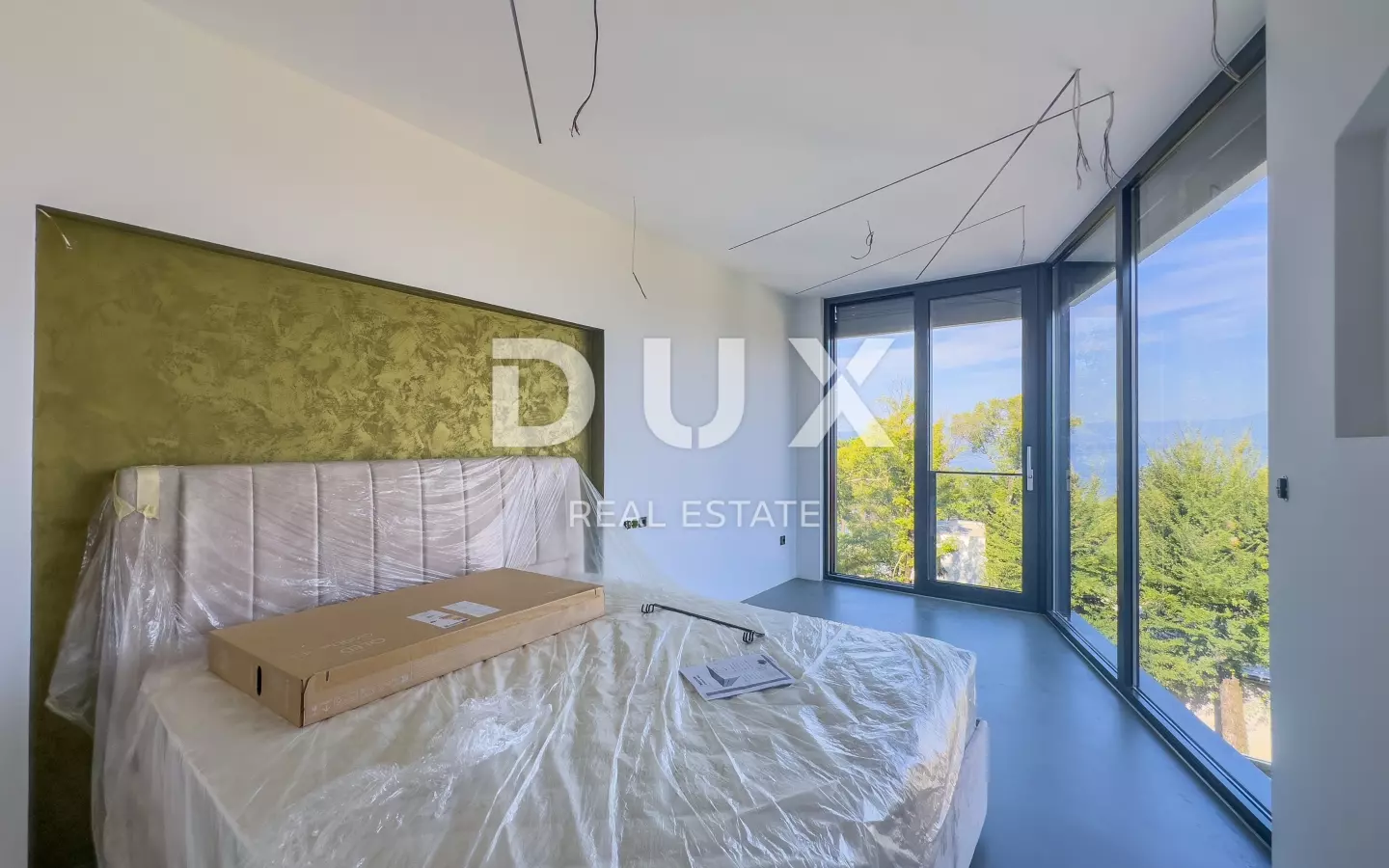 3-bedroom Villa In Njivice, Croatia (349 M²)