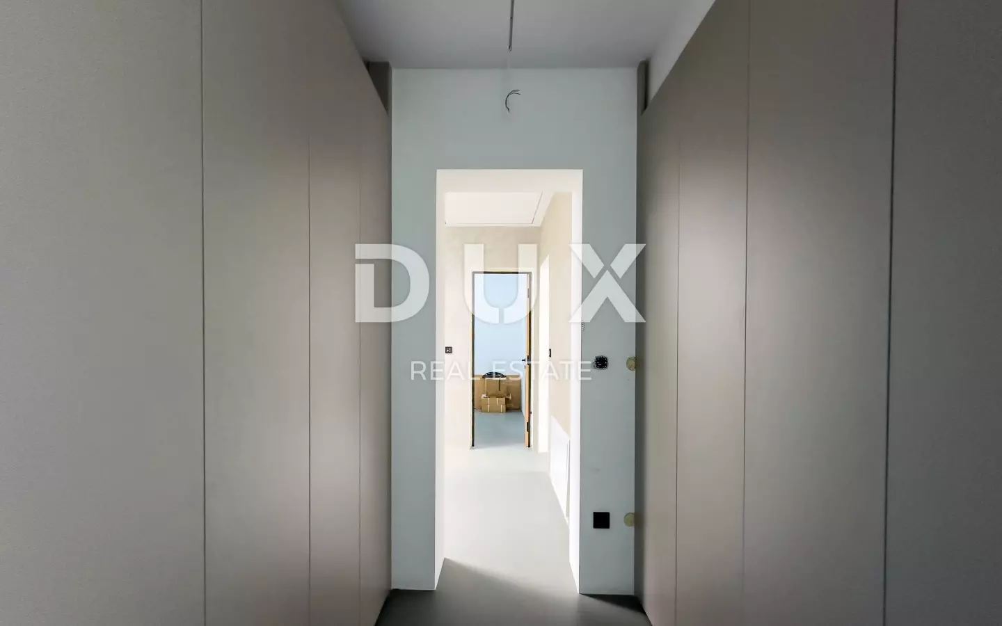 3-bedroom Villa In Njivice, Croatia (349 M²)