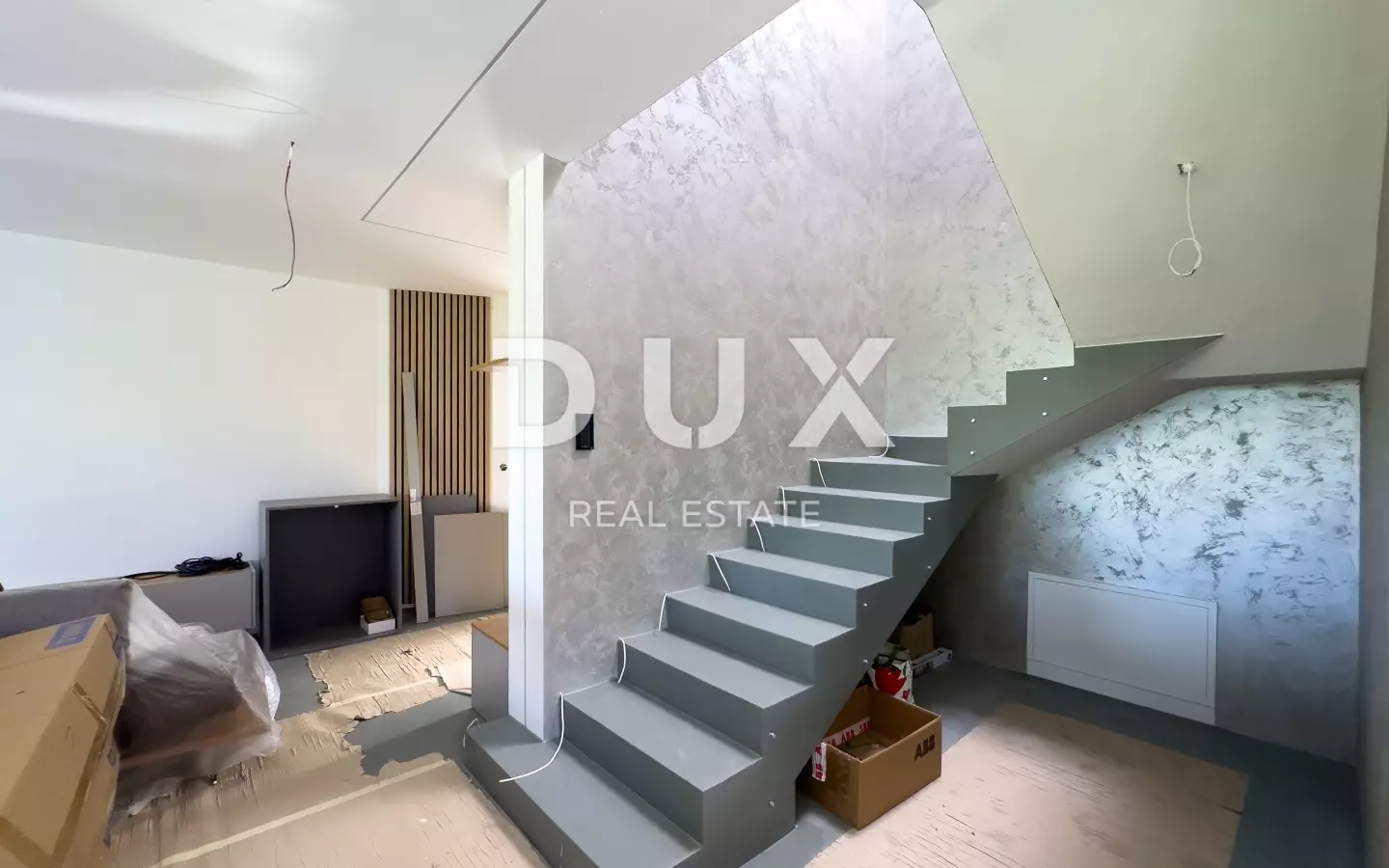 3-bedroom Villa In Njivice, Croatia (349 M²)