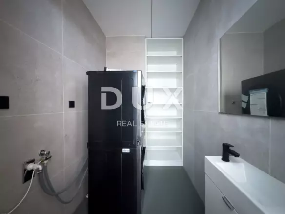3-bedroom Villa In Njivice, Croatia (349 M²)