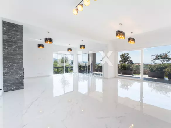 3-bedroom Villa In Kornić, Croatia (198 M²)