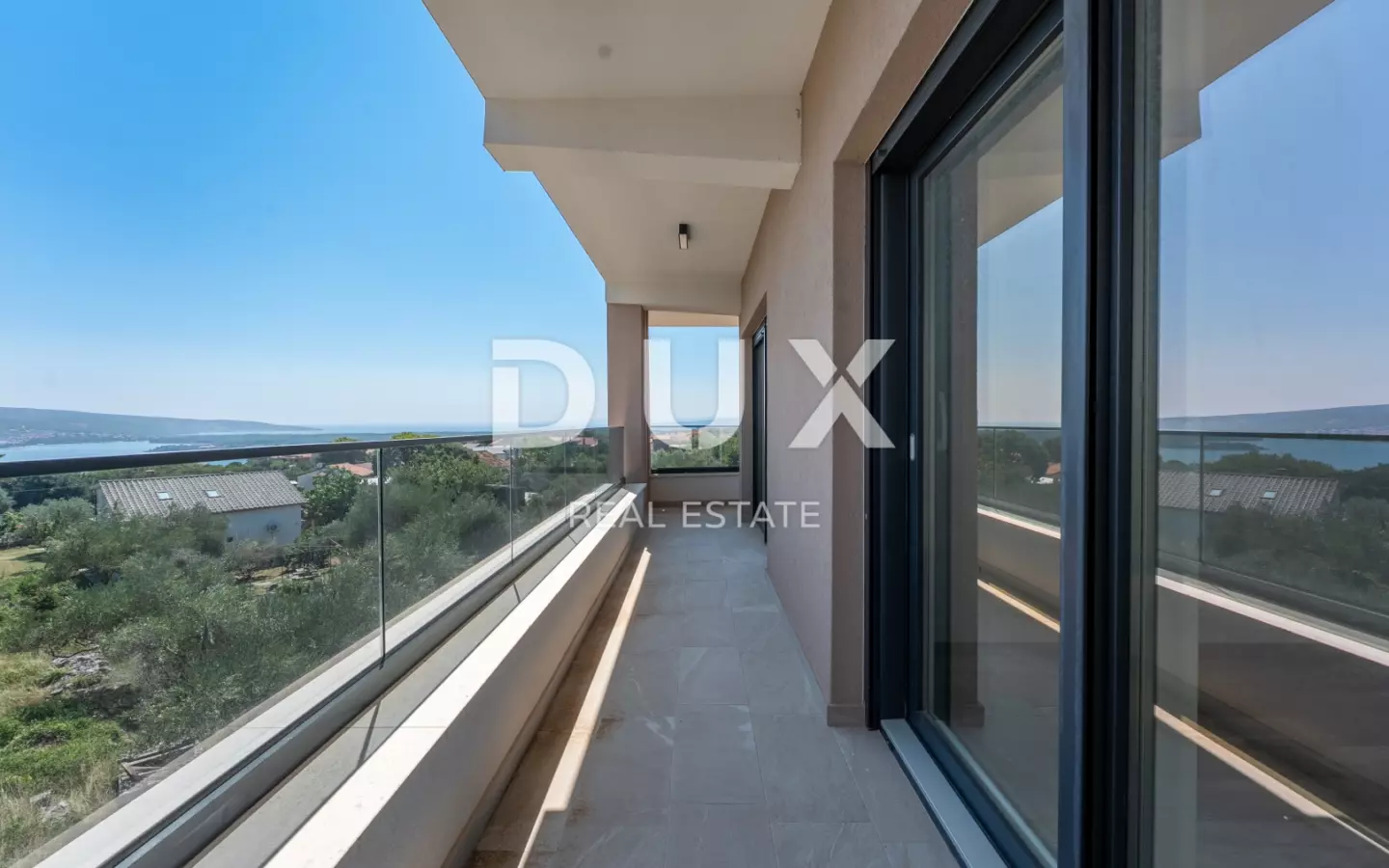 3-bedroom Villa In Kornić, Croatia (198 M²)
