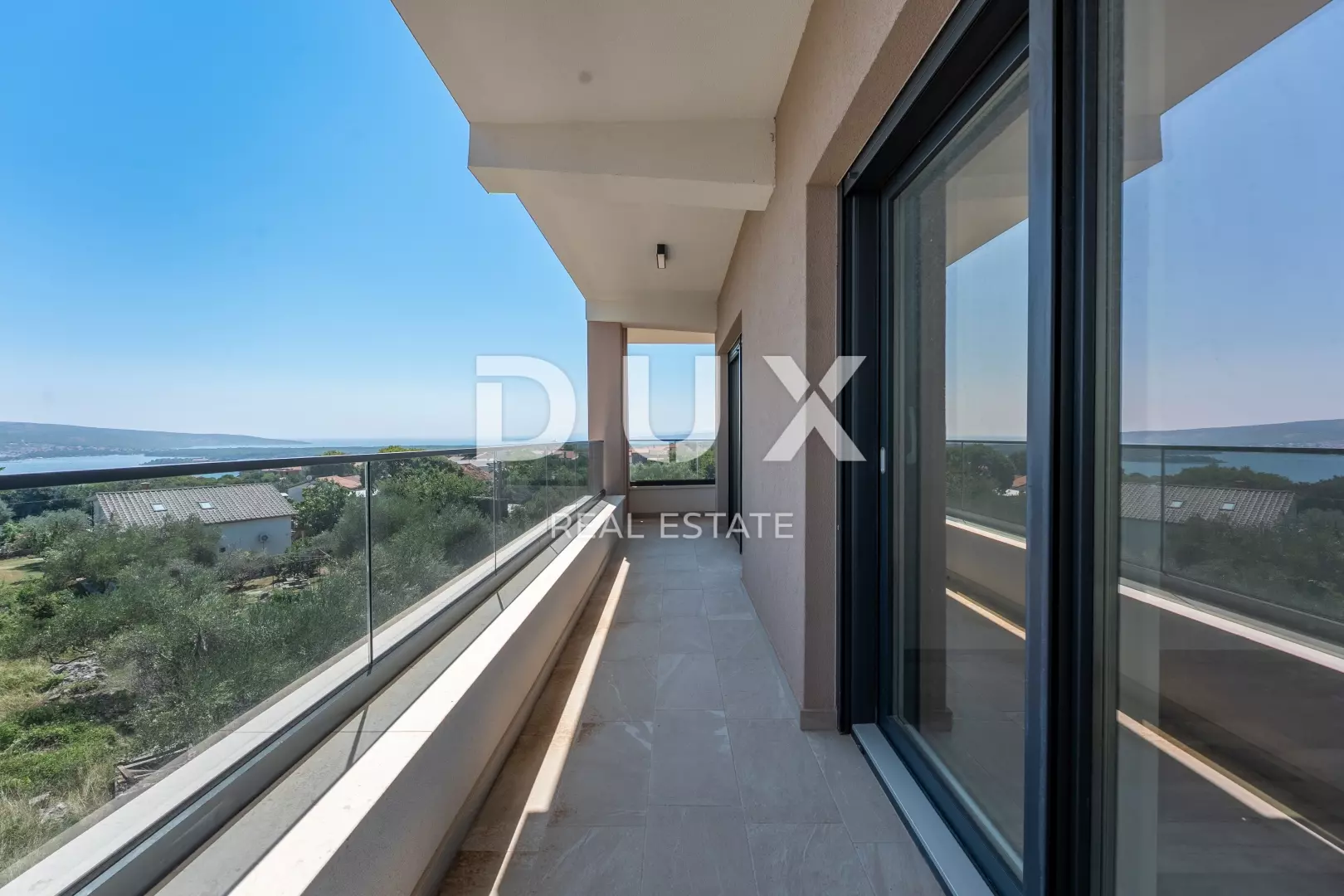 3-bedroom Villa In Kornić, Croatia (198 M²)